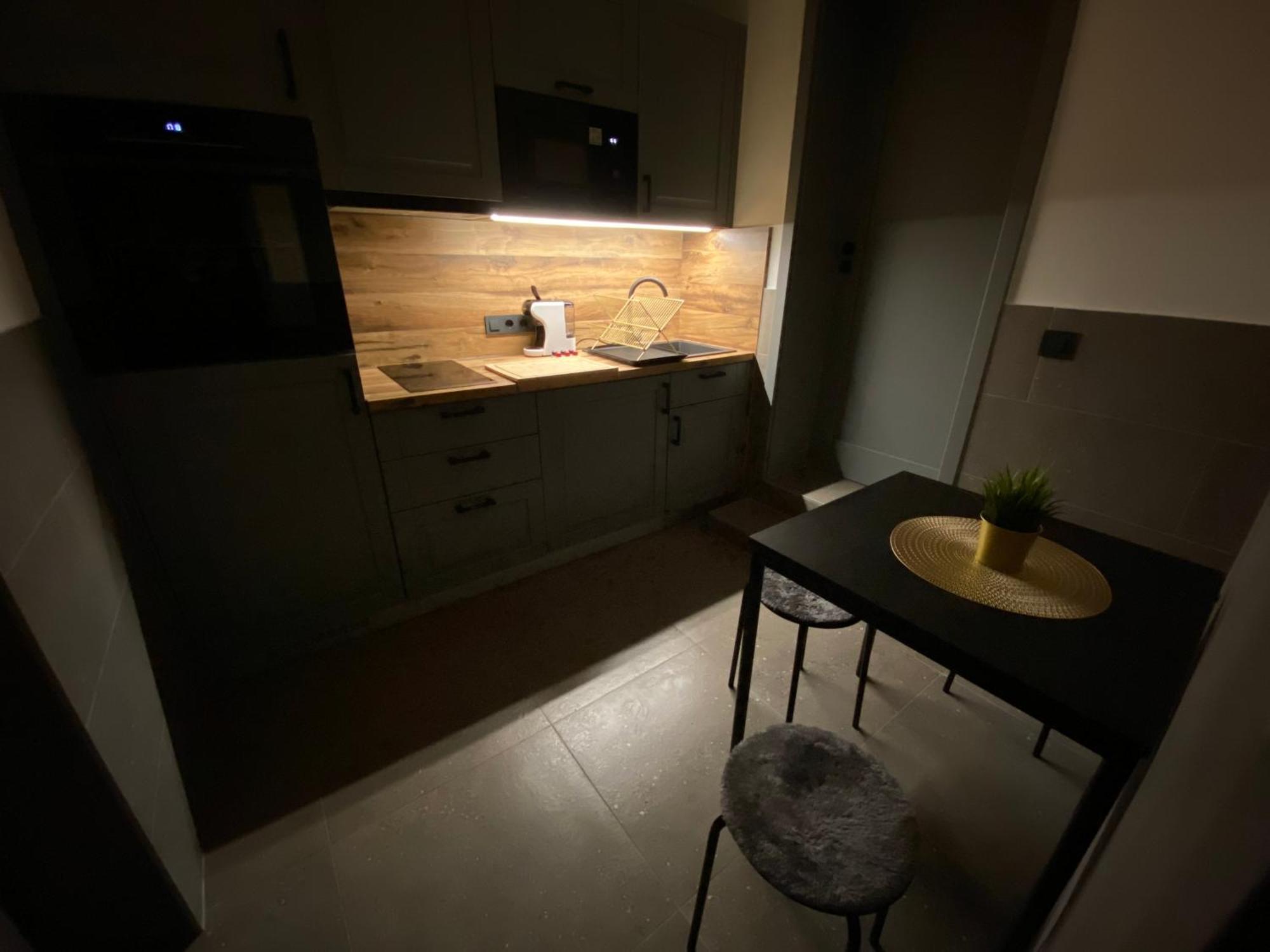 Levendula Vendeghaz Hotel Gyor Bagian luar foto